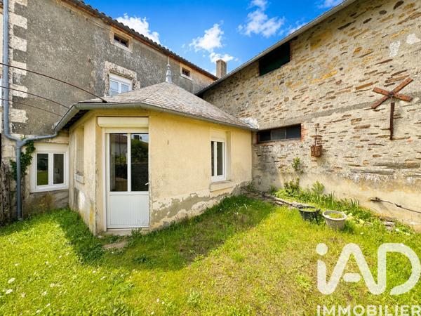 Maison à vendre 8 pièces 107 m² Mouilleron-Saint-Germain
