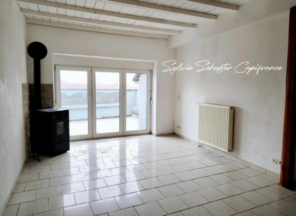 Appartement à vendre 4 pièces ETZLING (57)