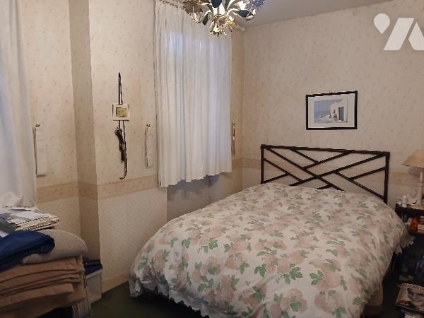 Maison d'habitation et local professionnel à vendre à SAINT-MAIXENT-L'ECOLE (79400)