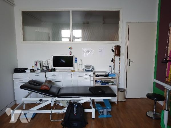 Maison d'habitation et local professionnel à vendre à SAINT-MAIXENT-L'ECOLE (79400)