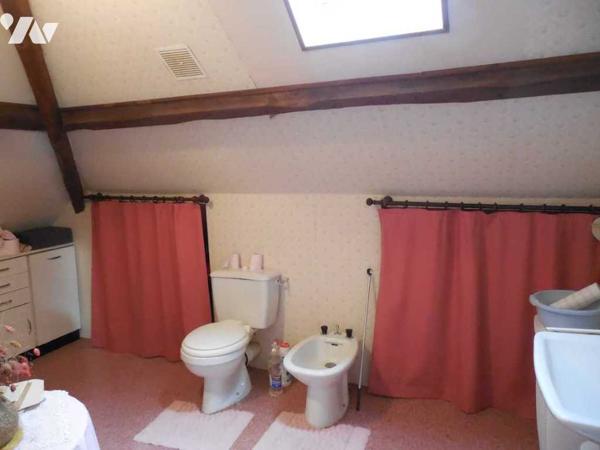 Maison des années 70 d'environ 130 m² avec jardin clos