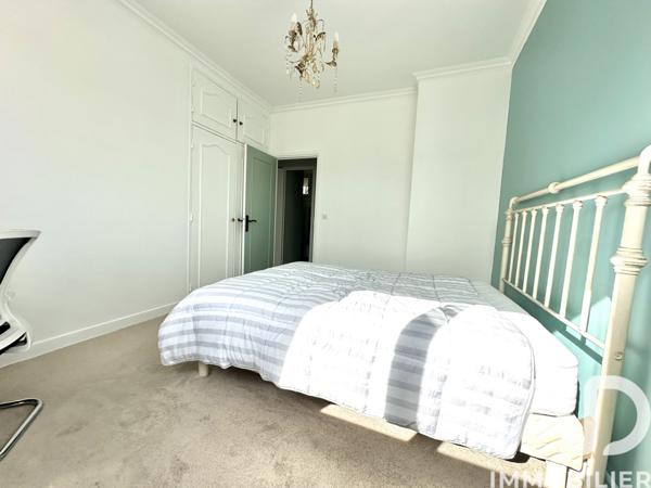 Location appartement 4 pièces 80,04 m² Nanterre