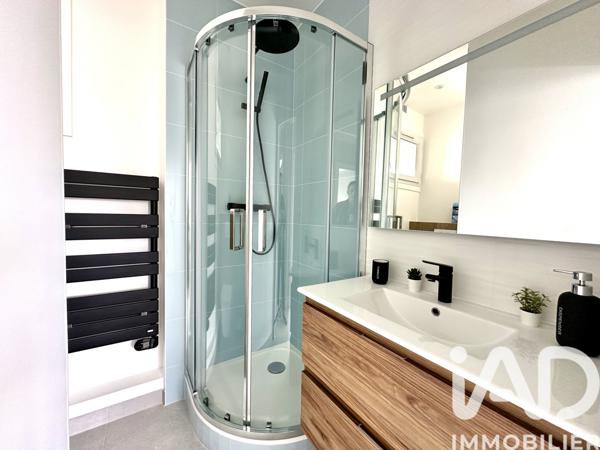 Location appartement 4 pièces 80,04 m² Nanterre