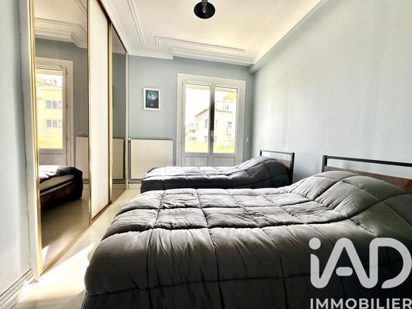 Location appartement 4 pièces 80,04 m² Nanterre