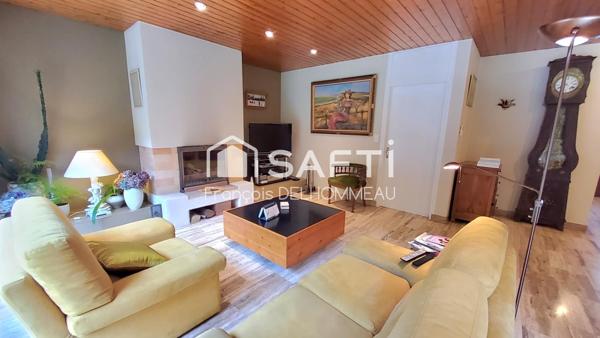 Maison familiale avec grand terrain et dépendance – Mouilleron-le-Captif (85