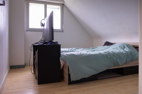 Maison familiale avec grand terrain