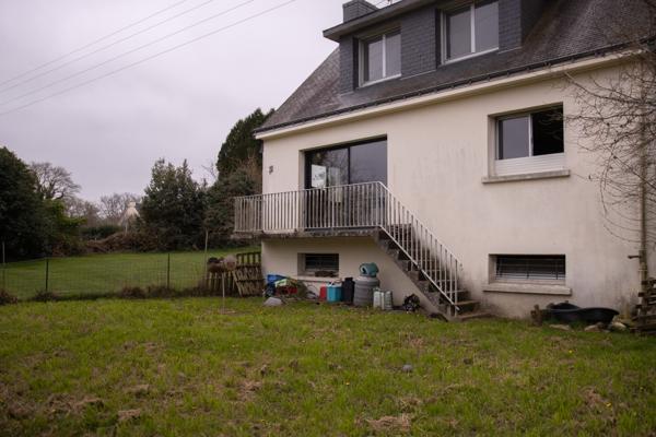 Maison familiale avec grand terrain