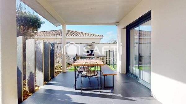 Une maison contemporaine d’exception à Cestas, pensée pour conjuguer élégance, confort et art de vivre.