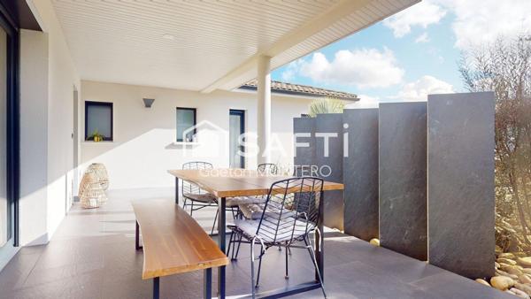 Une maison contemporaine d’exception à Cestas, pensée pour conjuguer élégance, confort et art de vivre.