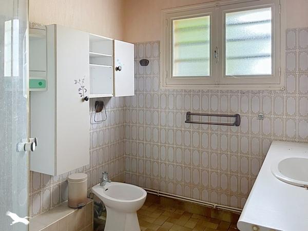 Maison à vendre 213 000 € Lalbenque 4 p 115 m² DPE E