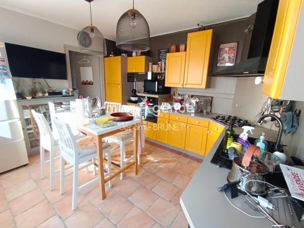 Maison à LUCON, 85400 - 6 pièces 160m²