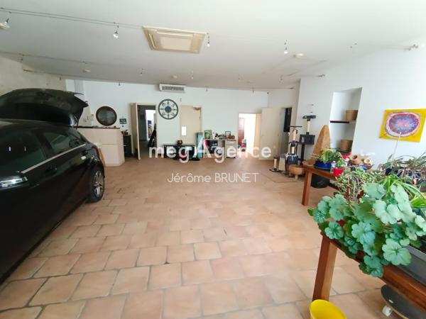 Maison à LUCON, 85400 - 6 pièces 160m²