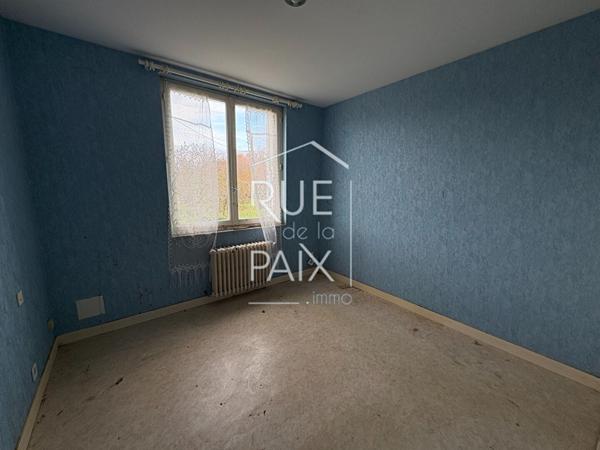 86200 LOUDUN Maison Loudun 4 pièce(s) 90 m2