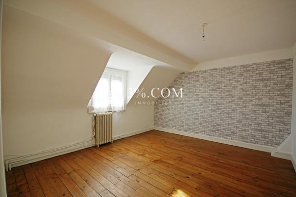 Maison 7 pièce(s) 4 chambre(s) 140 m²