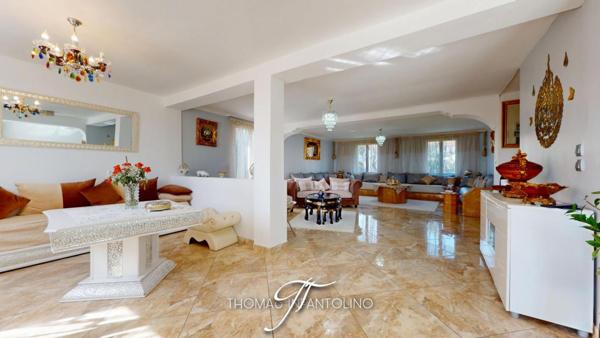 EN EXCLUSIVITE - R+1 4 CHAMBRES - SALLE D'EAU - SALLE DE BAINS