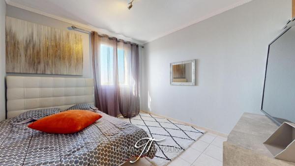 EN EXCLUSIVITE - R+1 4 CHAMBRES - SALLE D'EAU - SALLE DE BAINS