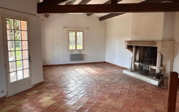 Maison à vendre    4 pièces •  Vaison-la-Romaine