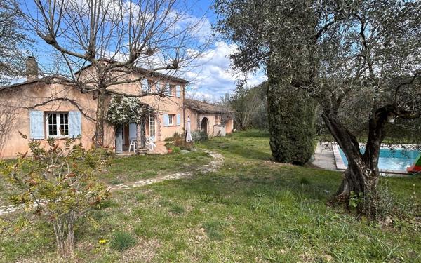 Maison à vendre    4 pièces •  Vaison-la-Romaine