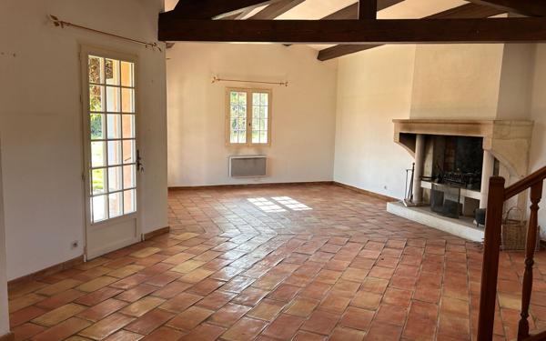 Maison à vendre    4 pièces •  Vaison-la-Romaine