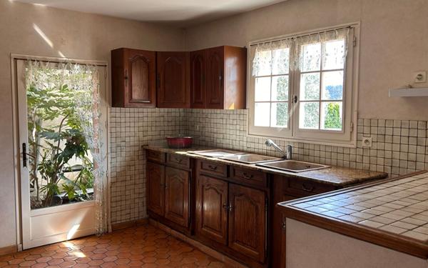 Maison à vendre    4 pièces •  Vaison-la-Romaine