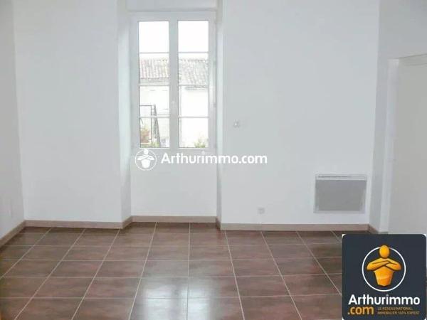 Location Appartement 3 pièces 82 m2 à Matha