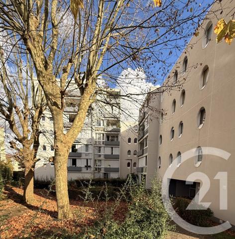 Appartement F3 à vendre  3 pièces - 72,78 m2 SARCELLES - 95