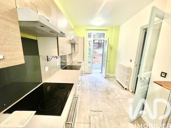 Maison à vendre 12 pièces 288 m² Villeneuve-Saint-Georges