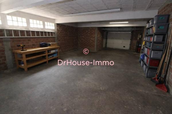 Bureau à vendre 4 pièces de 330 m²