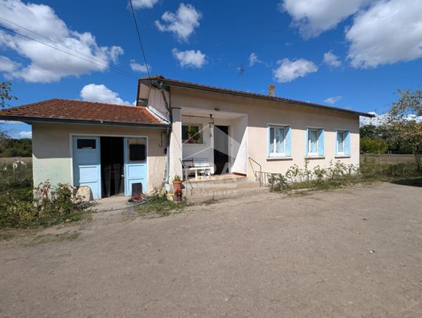 Maison à vendre de plain pied à 5 min de Montpon-Ménestérol 4 pièces 76 m2