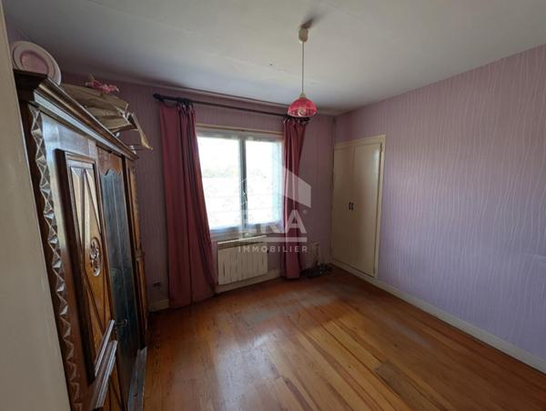Maison à vendre de plain pied à 5 min de Montpon-Ménestérol 4 pièces 76 m2