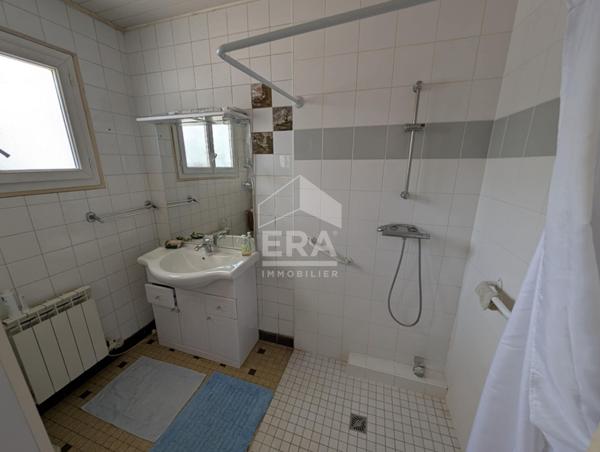 Maison à vendre de plain pied à 5 min de Montpon-Ménestérol 4 pièces 76 m2