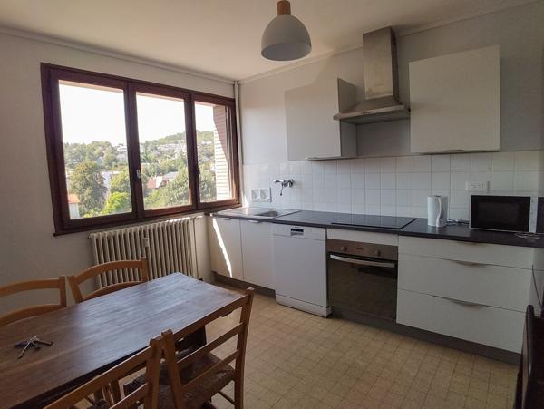 Agréable T4 à la vue dégagée Chambéry (73000)