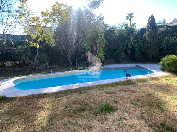 LE  ROURET Villa 4P  piscine quartier du Castellet
