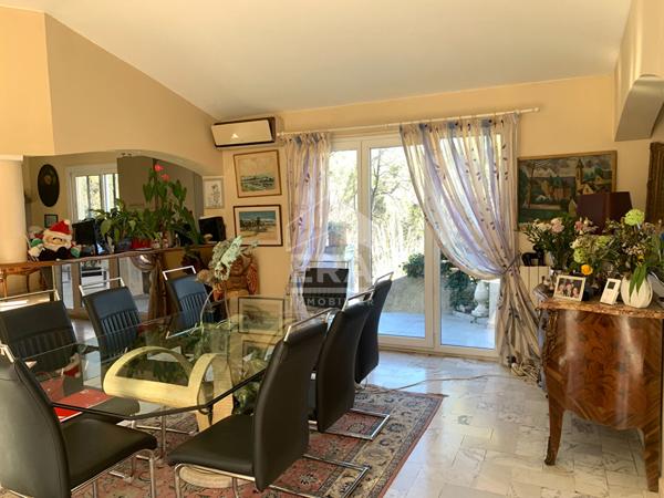 LE  ROURET Villa 4P  piscine quartier du Castellet