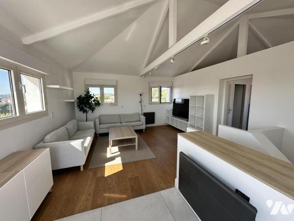 À vendre : Superbe Duplex de 173m² avec terrasse dans une Maison Privée à Cagnes-sur-Mer.
