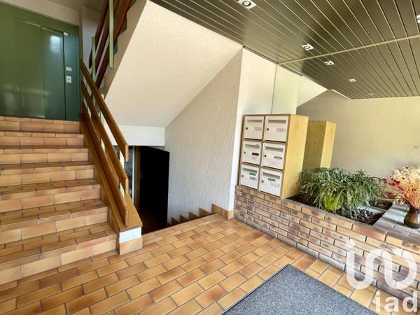 Appartement à vendre 3 pièces 76 m² Roussillon