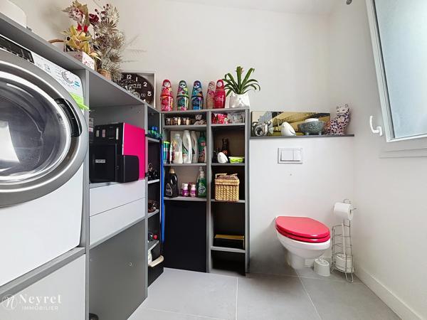 À vendre – Duplex 3 pièces avec terrasse et 2 stationnements – Pierre-Bénite (69310)