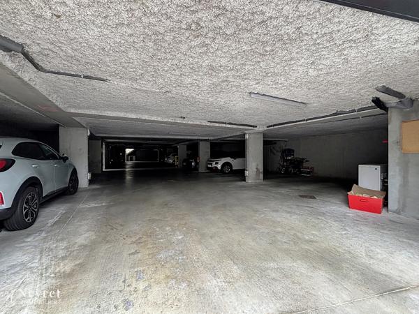 À vendre – Duplex 3 pièces avec terrasse et 2 stationnements – Pierre-Bénite (69310)
