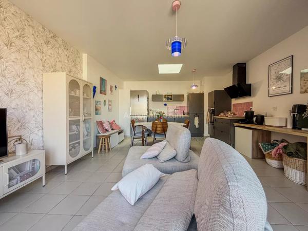 Vente                                                      Appartement
                        
                     4 pièces                      79 m2                     à Draguignan