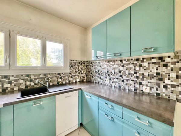 Appartement 3 pièces traversant sans vis à vis