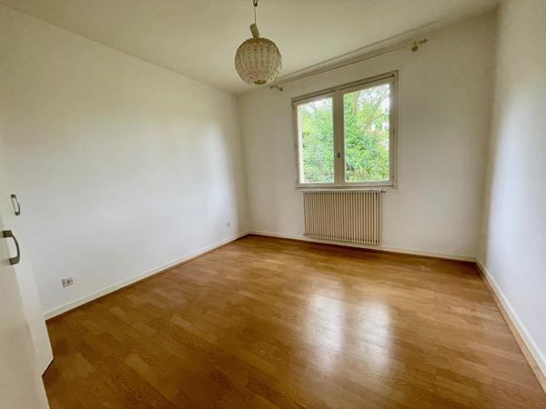 Maison L Isle Jourdain 5 pièce(s) 89 m2