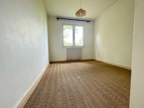 Maison L Isle Jourdain 5 pièce(s) 89 m2