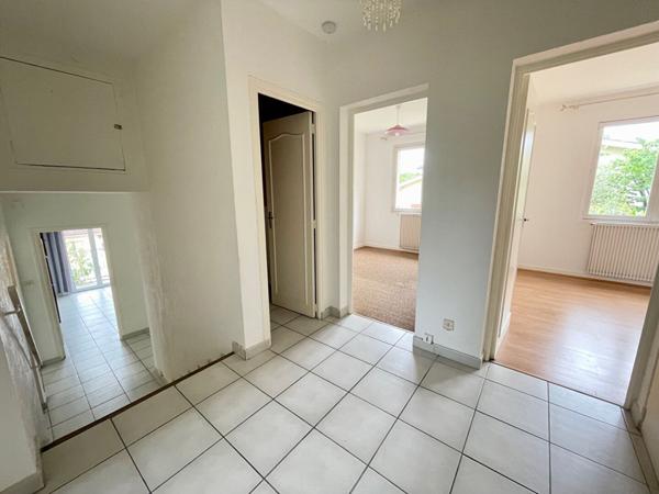 Maison L Isle Jourdain 5 pièce(s) 89 m2