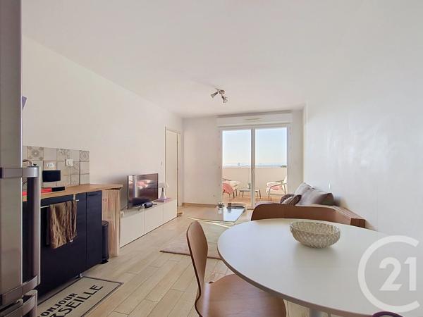 Appartement T2 à vendre  2 pièces - 42 m 2   MARSEILLE  - 13009
