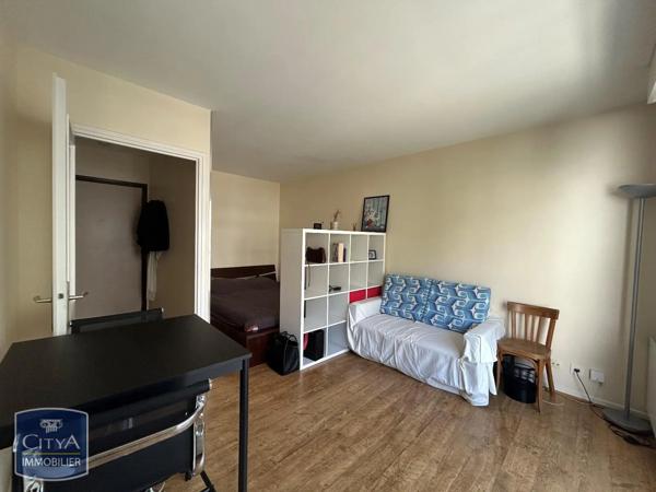 Appartement à louer 1 pièce 25.69m² Clermont-Ferrand (63000)