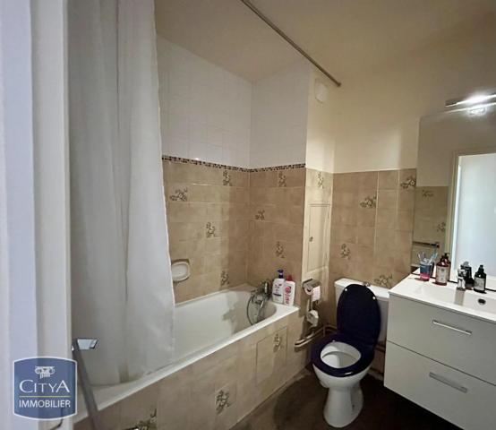 Appartement à louer 1 pièce 25.69m² Clermont-Ferrand (63000)