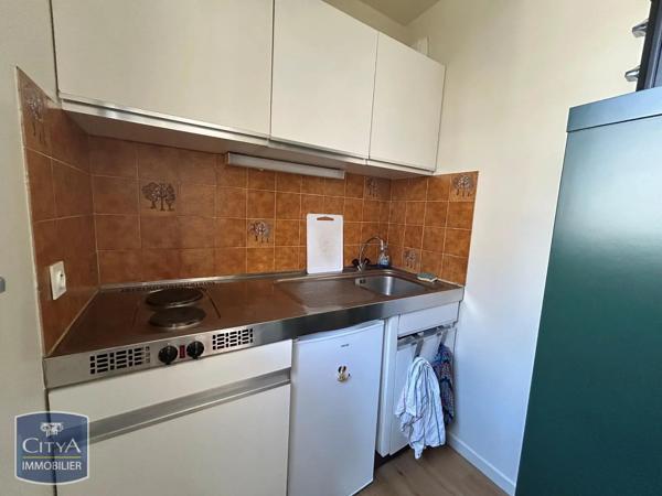 Appartement à louer 1 pièce 25.69m² Clermont-Ferrand (63000)