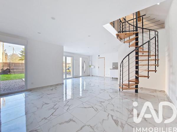 Location maison 4 pièces 91 m² Bouchain