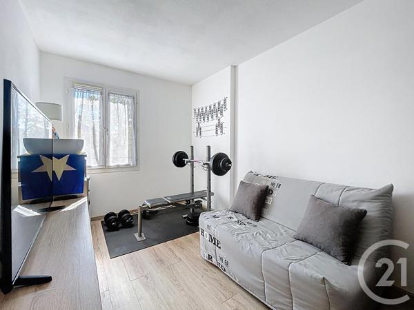 Appartement F3 à vendre  3 pièces - 64,96 m2 MOISSY CRAMAYEL - 77