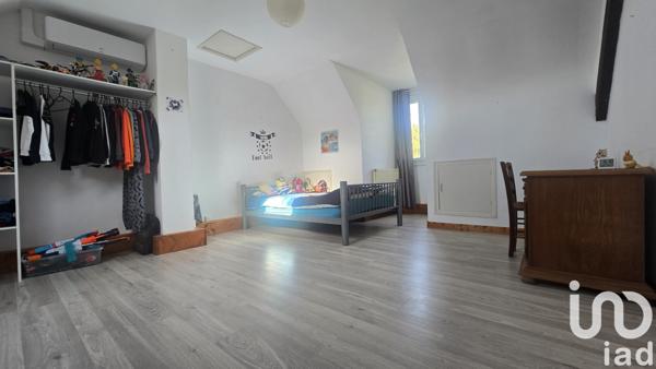 Maison à vendre 7 pièces 278 m² Cours-de-Pile